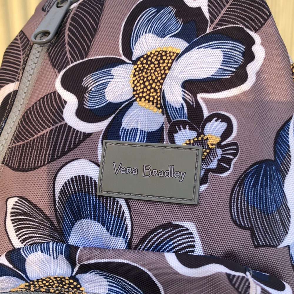 🚨B2G1 VERA BRADLEY Brown Blue Floral Mini Backpack - Picture 3 of 5